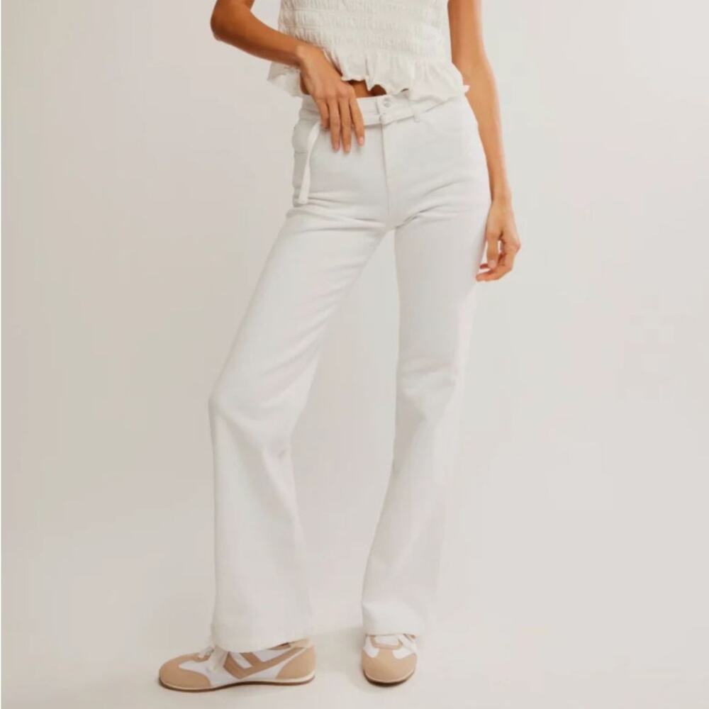 Free People We The Free Sabine Slim A-Line Straight Jeans US 27 White Belted NEW